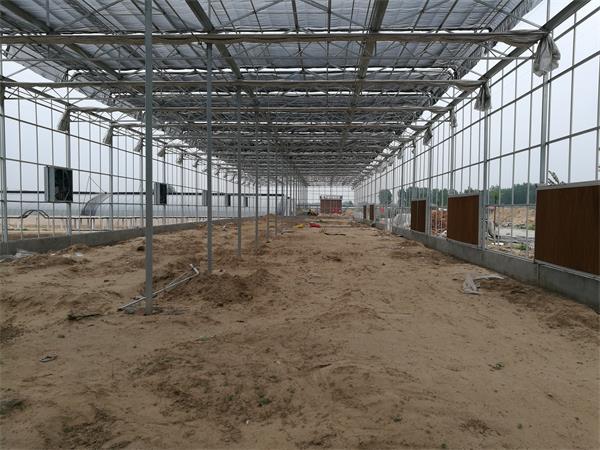 点击查看详细信息<br>标题：智能玻璃温室 阅读次数：智能玻璃温室